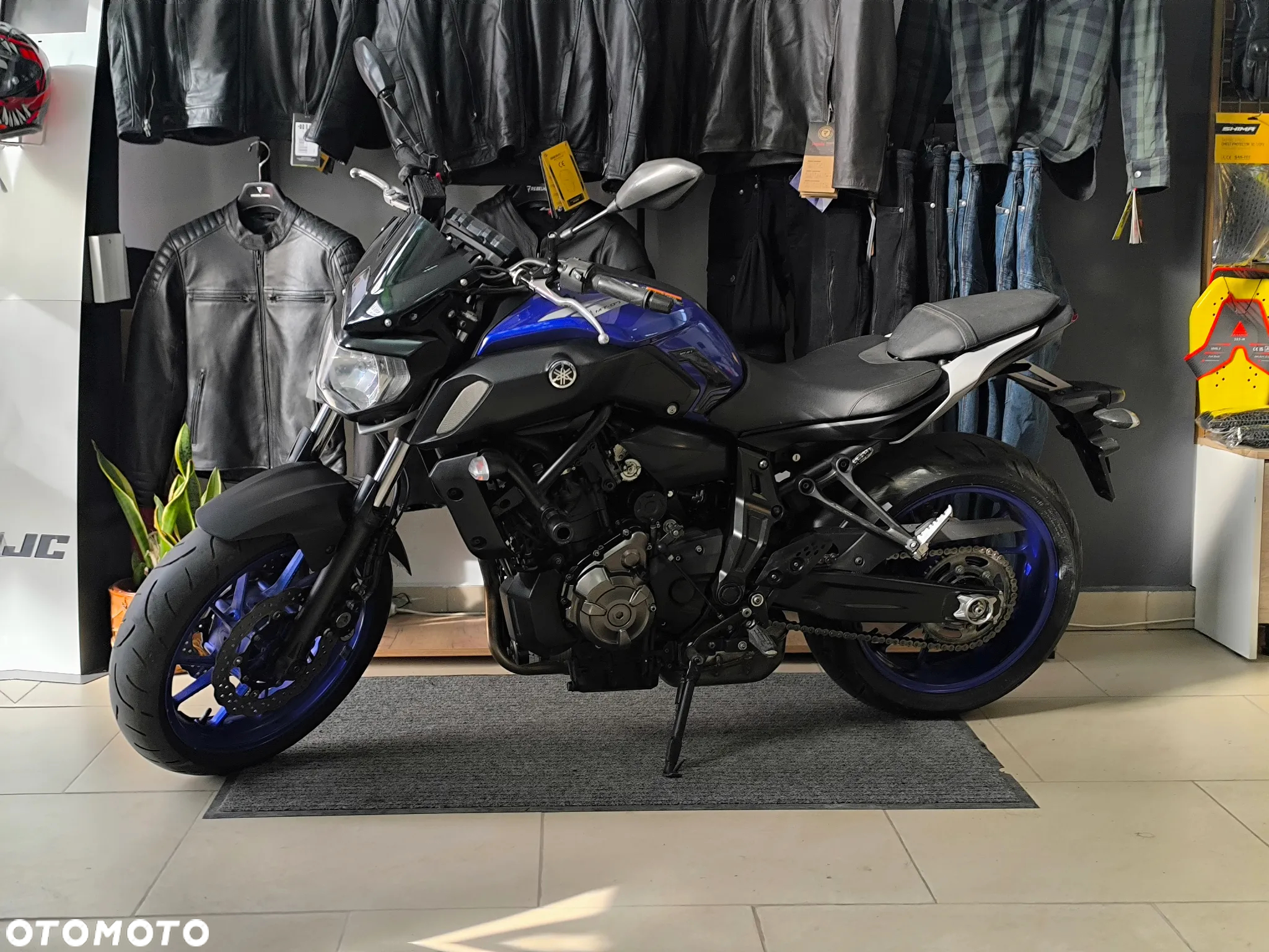Yamaha MT - 3