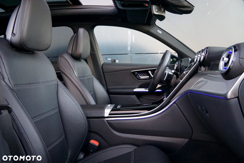 Mercedes-Benz GLC 220 d 4Matic 9G-TRONIC Edition AMG Line - 28