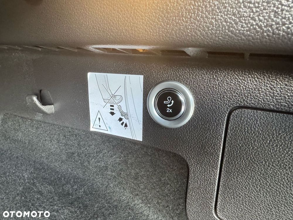 Ford Kuga 2.0 TDCi 4WD Trend - 34