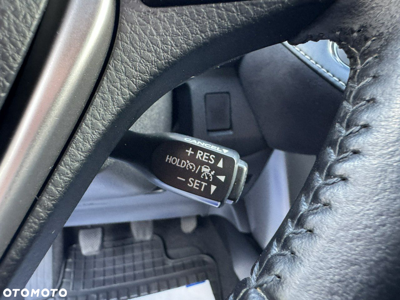 Toyota RAV4 2.0 D-4D Premium 4x2 - 25