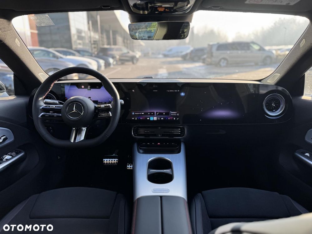 Mercedes-Benz CLA 220 4Matic - 11