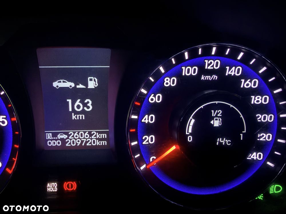 Hyundai i40 Kombi 1.7 CRDi Premium - 31