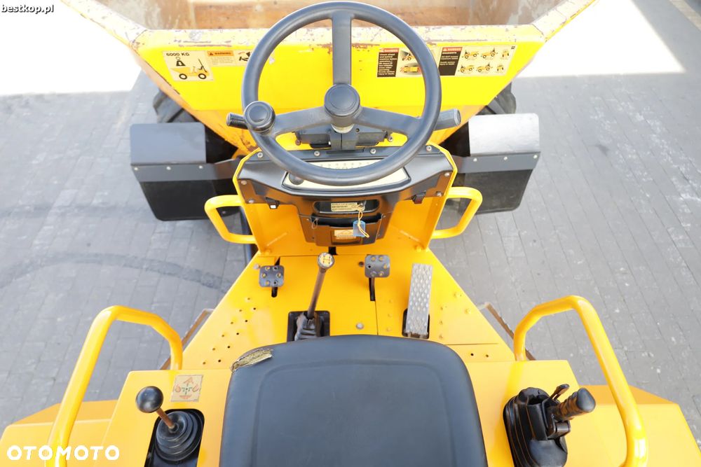 Thwaites MACH2066 - 24