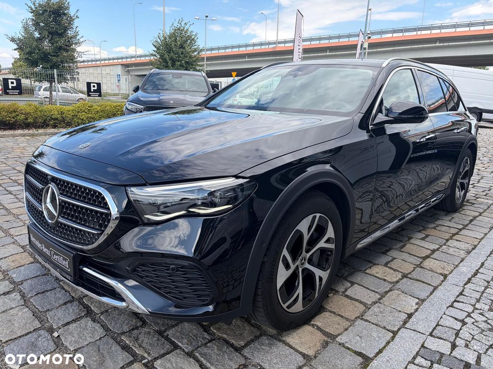 Mercedes-Benz Klasa E 450 d 4Matic All-Terrain 9G-TRONIC - 3
