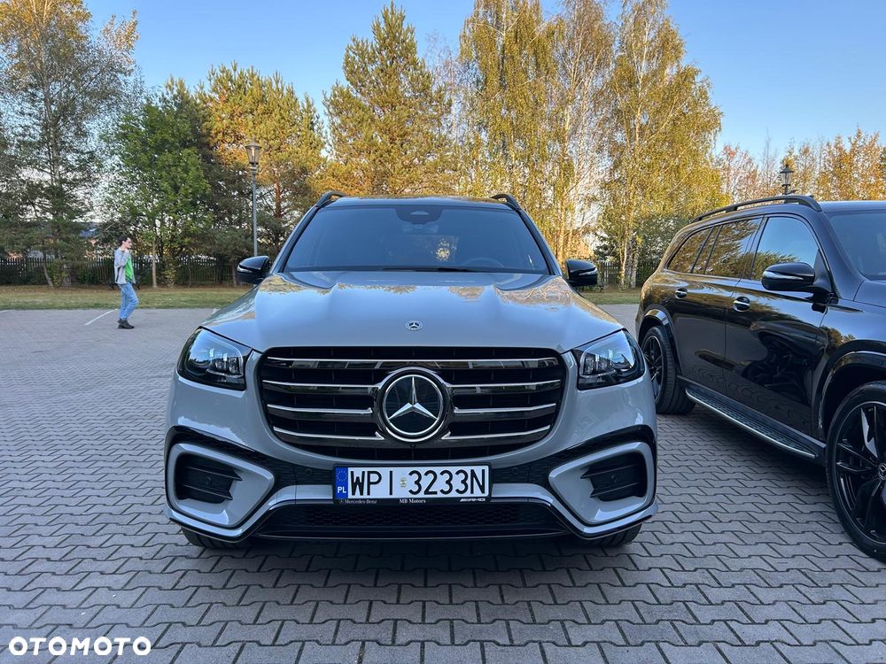 Mercedes-Benz GLS - 2