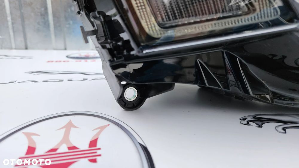 Reflektor prawy Lampa prawa L8B213W029FF  NOWA  EUROPA Land Rover Defender II 2020- FULL LED - 10