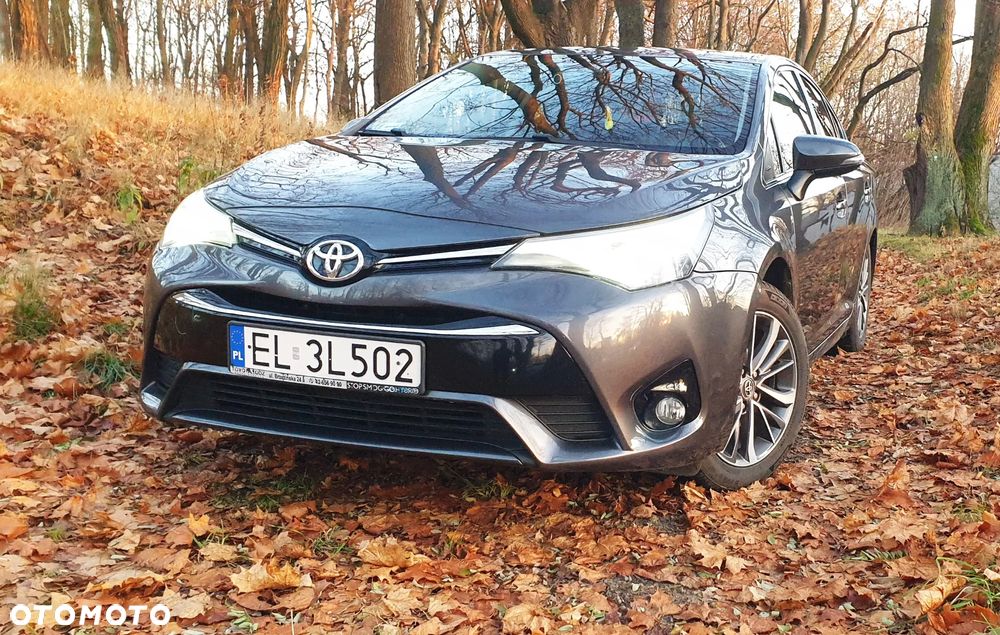 Toyota Avensis 1.8 Prestige - 2