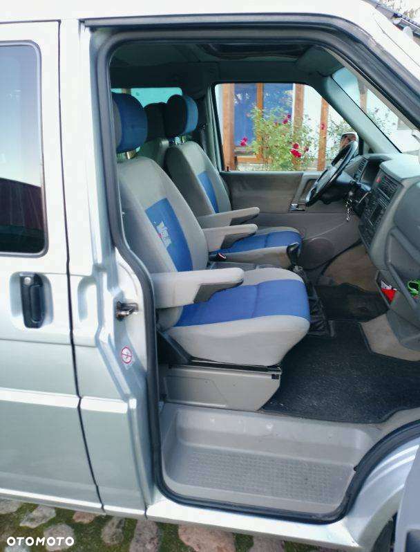 Volkswagen Multivan - 20