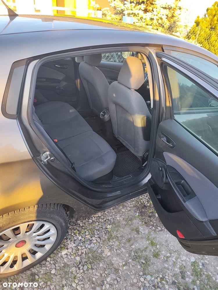Fiat Bravo 1.4 16V Active - 10