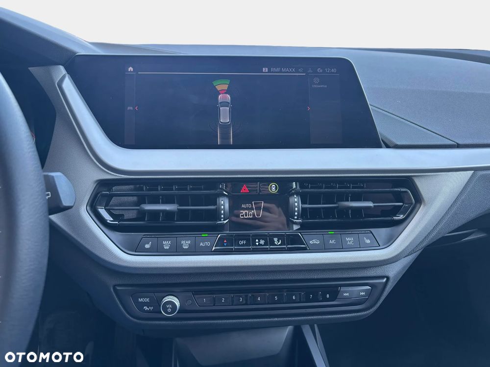 BMW Seria 1 118i Advantage - 17