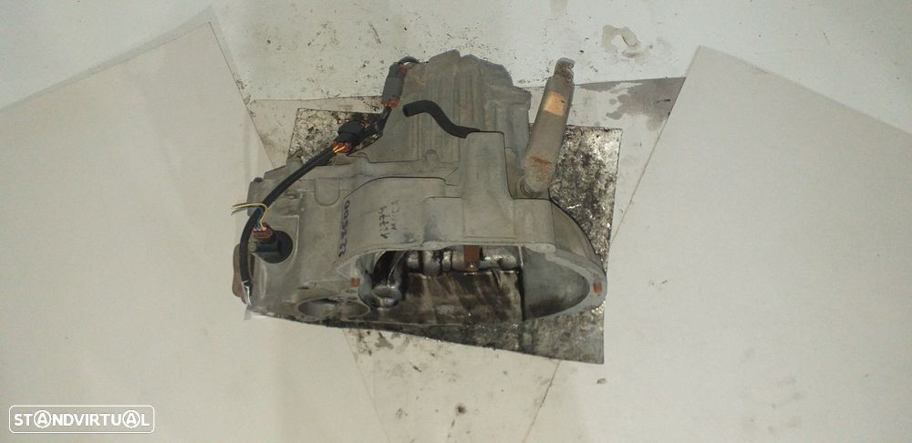 CAIXA VELOCIDADES NISSAN MICRA II 1998 -8209358KIY - 4