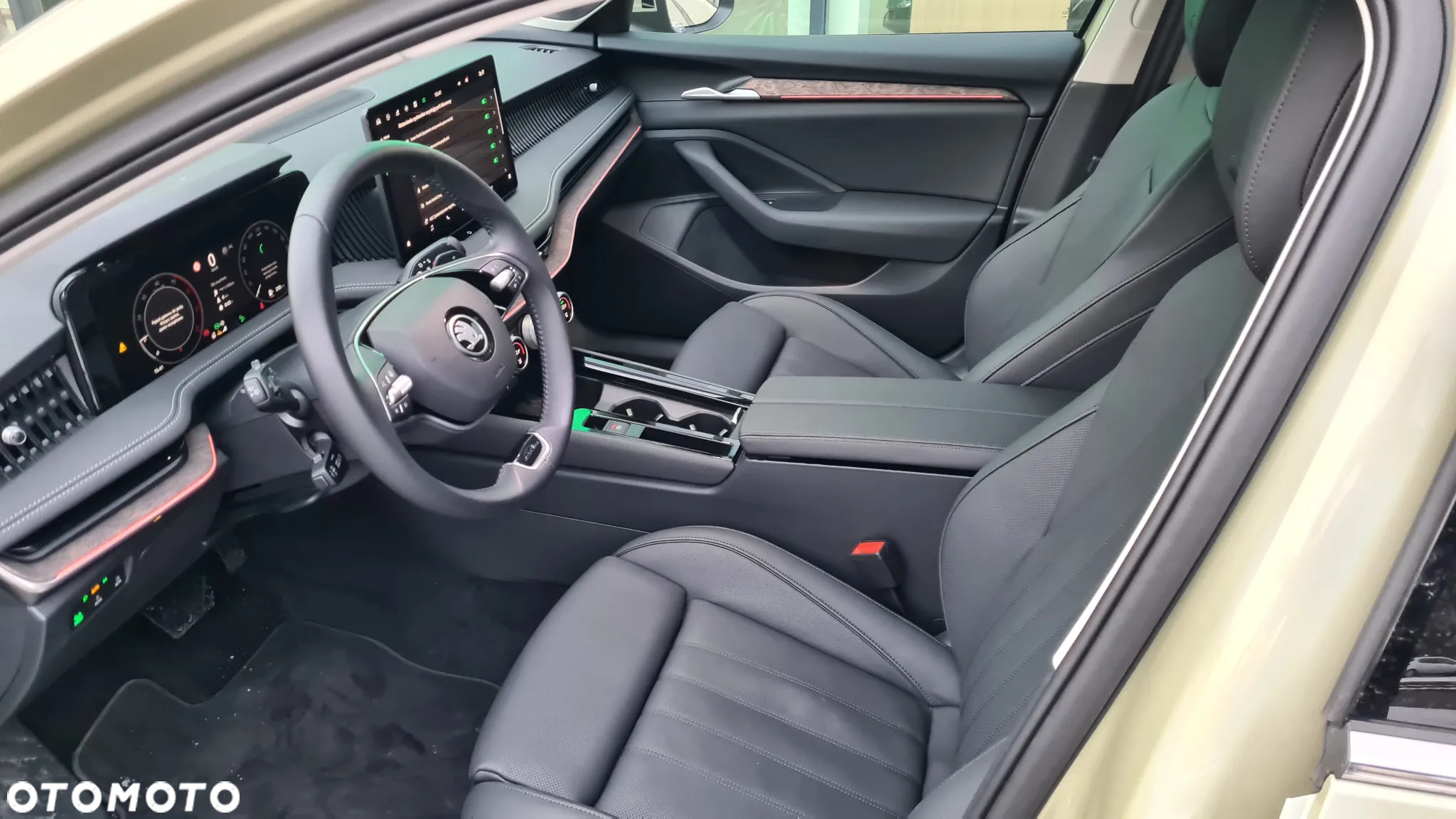 Skoda Superb 2.0 TDI SCR 4x4 L&K DSG - 12
