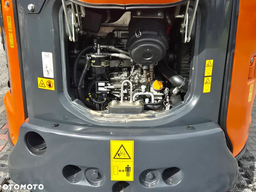 Hitachi ZX33U-6/ Klimatyzacja/ Maszyna sprowadzona - 13