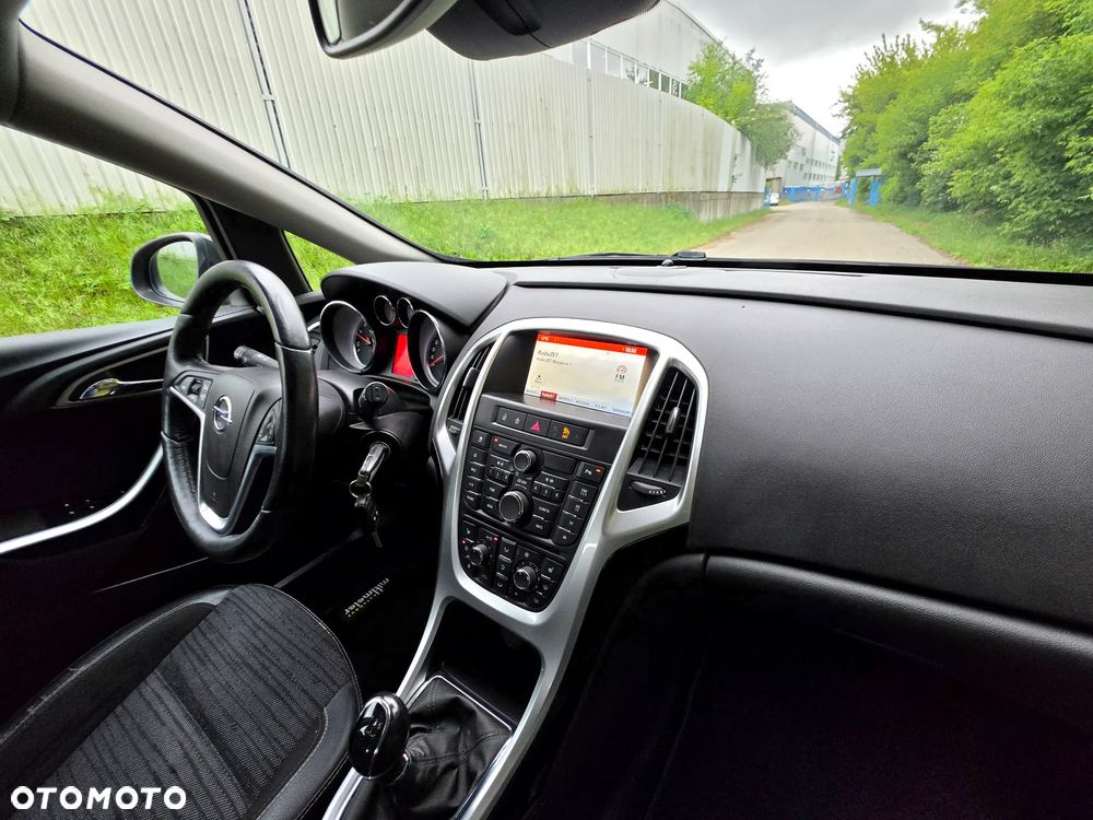 Opel Astra 1.4 Turbo Cosmo - 31