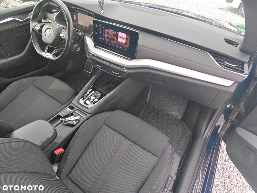 Skoda Octavia 2.0 TDI DSG First Edition - 14
