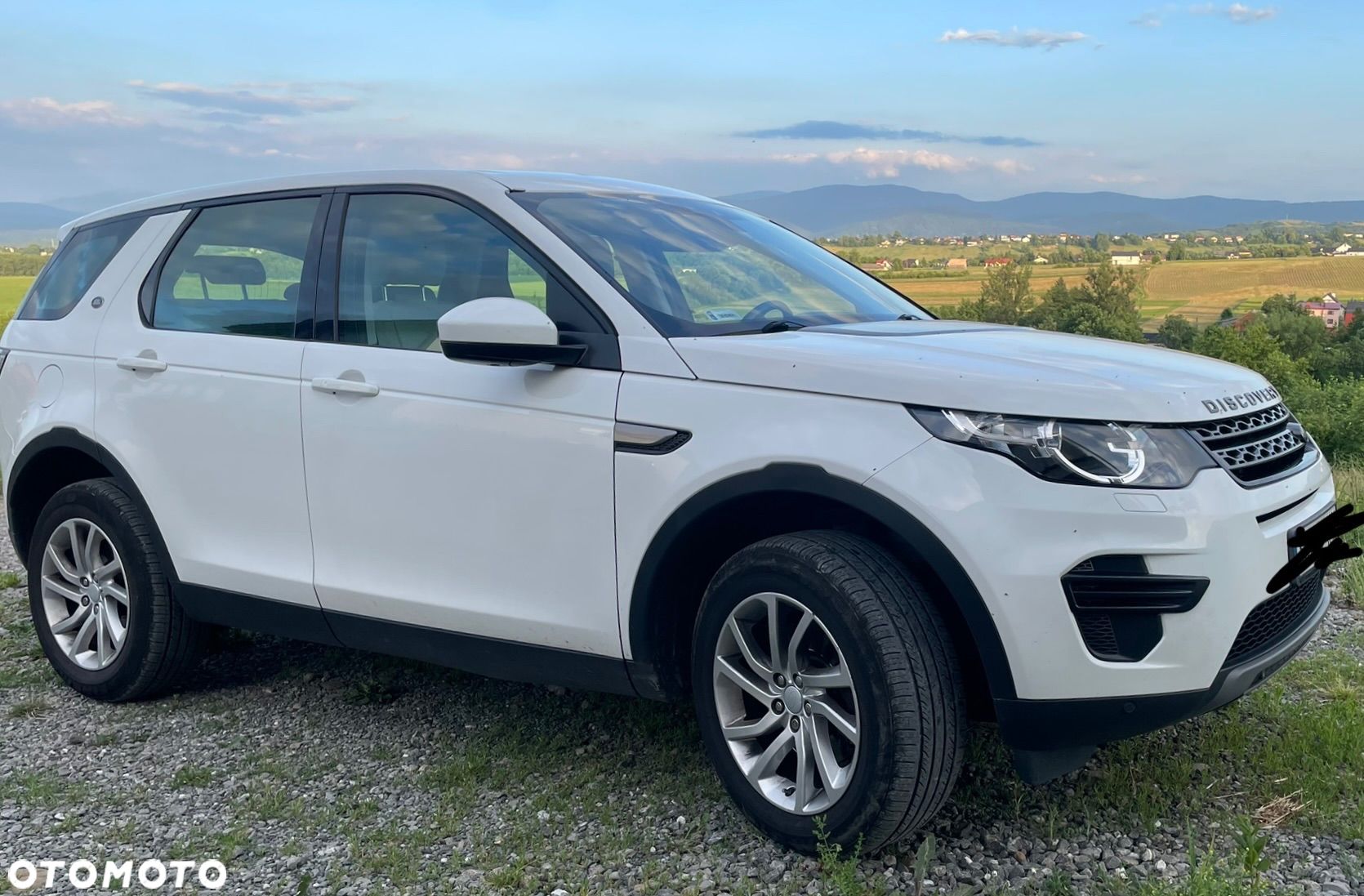 Land Rover Discovery Sport 2.0 TD4 SE - 1