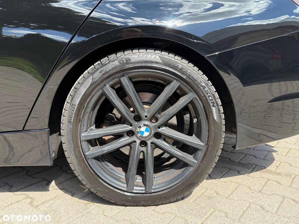 BMW Seria 3 325d Sport Line Shadow - 13