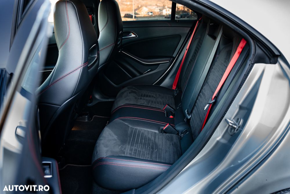 Mercedes-Benz CLA 45 AMG 4MATIC Aut. - 21