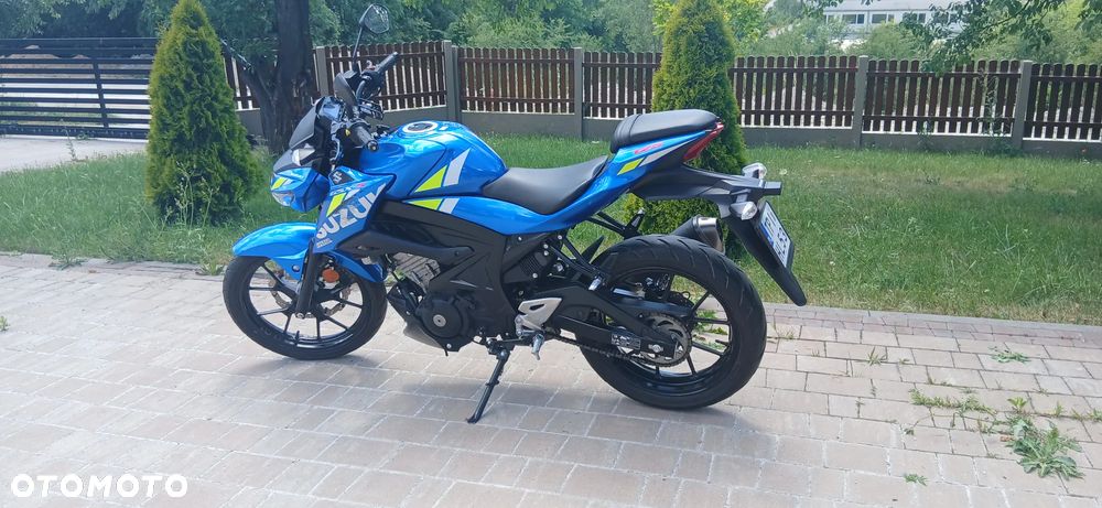 Suzuki GSX - 4