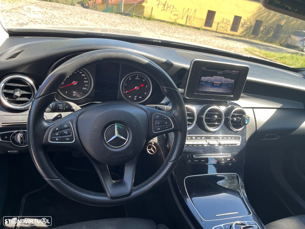 Mercedes-Benz C 200 - 4