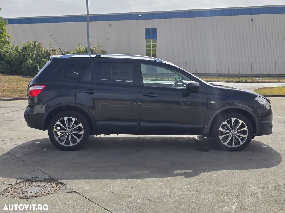 Nissan Qashqai+2 - 11