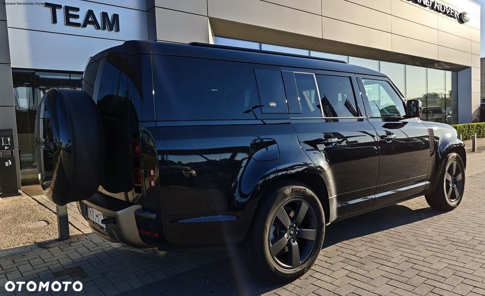Land Rover Defender - 12