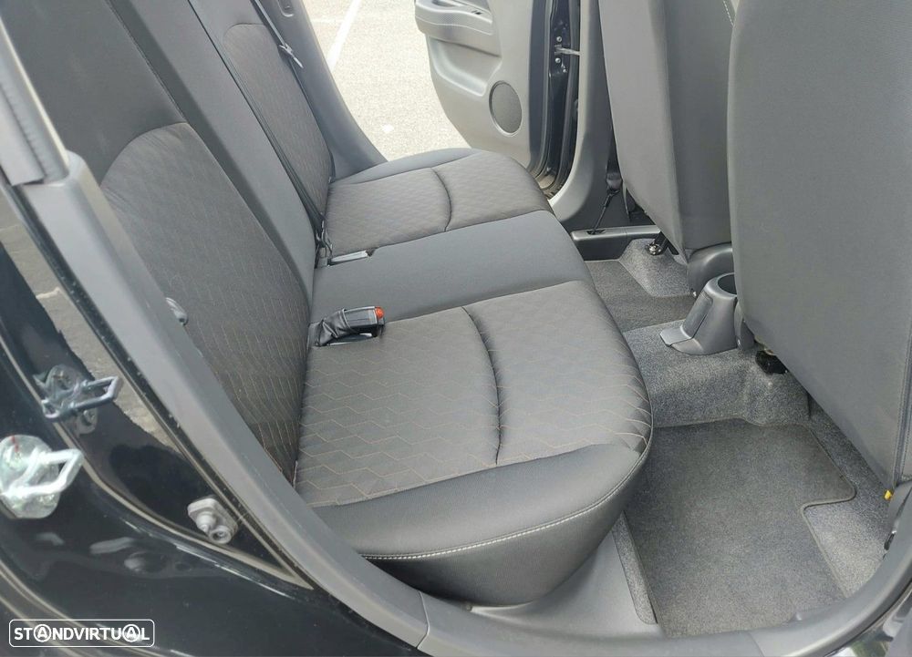 Mitsubishi Space Star 1.2 Intense - 27