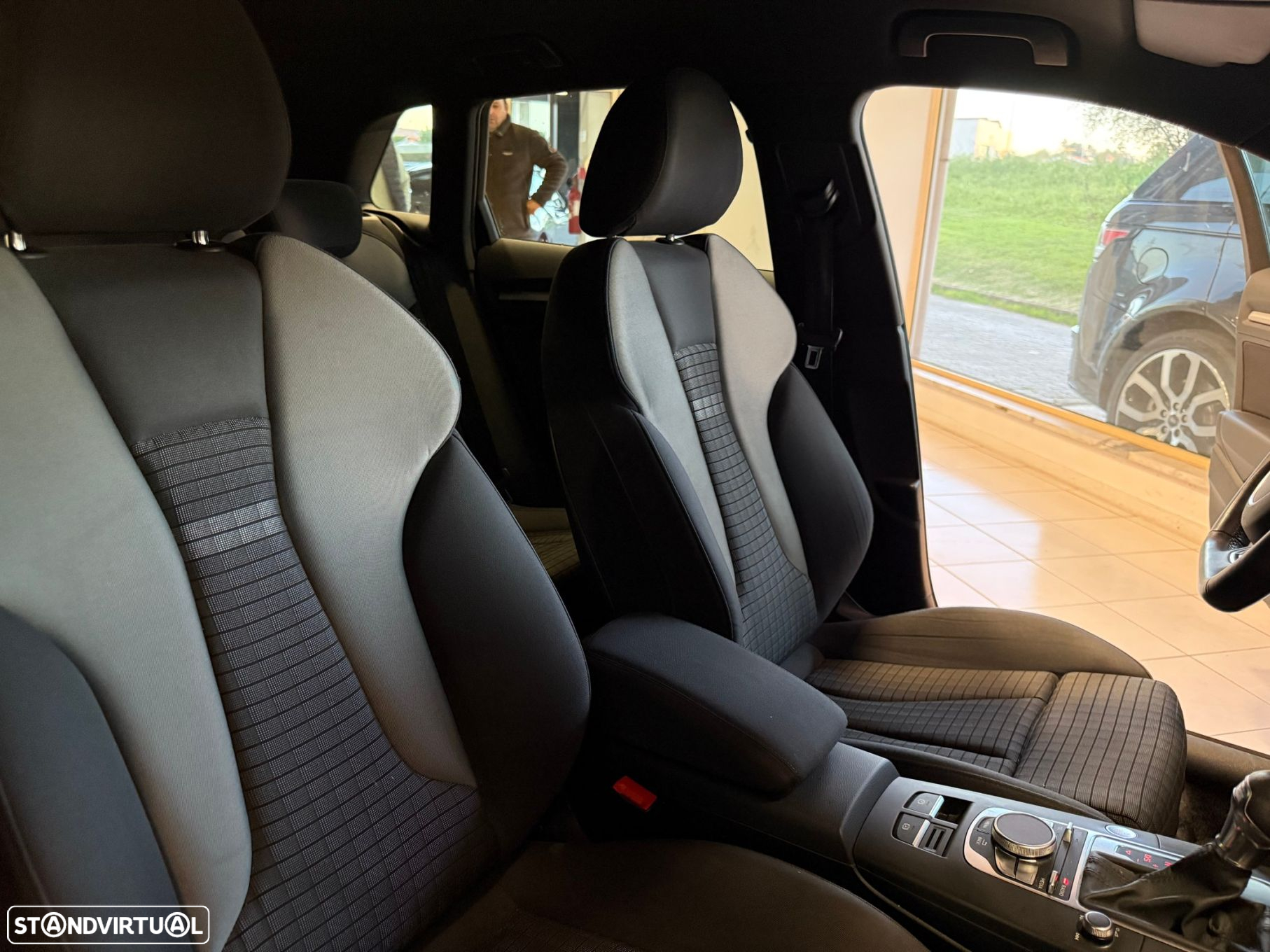 Audi A3 Sportback e-tron 1.4 TFSI S-line S tronic - 42