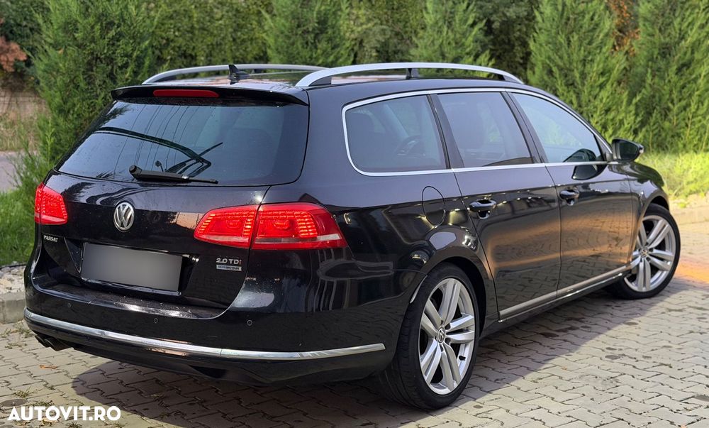 Volkswagen Passat - 4