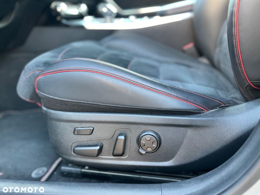 Kia Stinger 3.3 T-GDI V6 GT Prestige Line AWD - 24