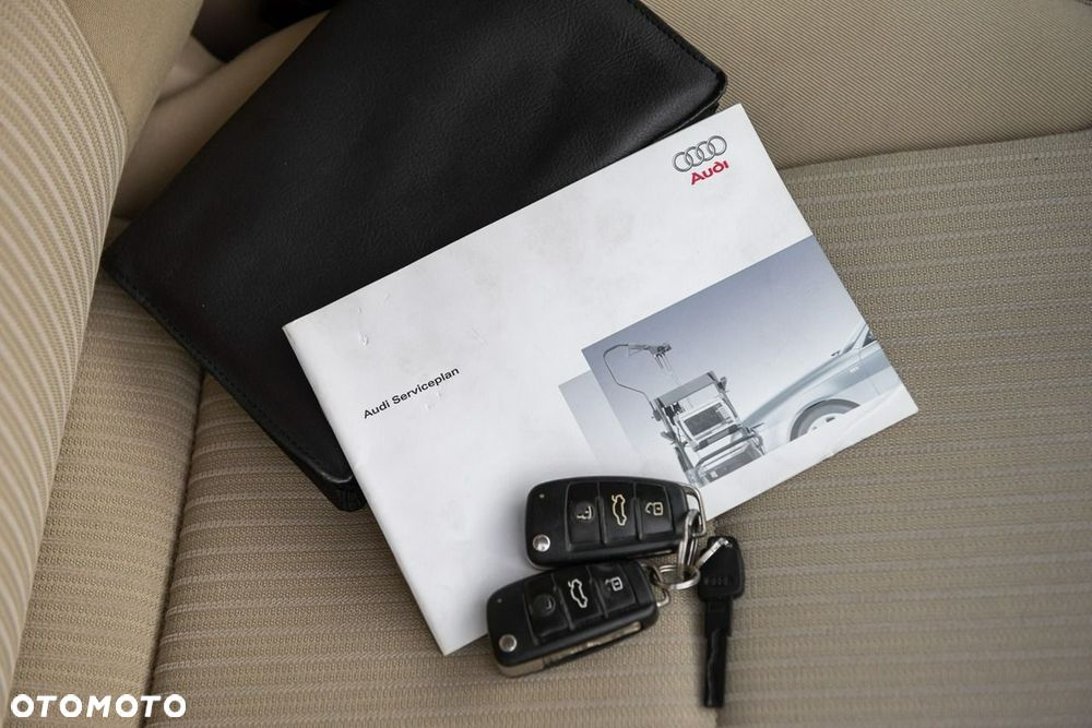 Audi A4 Limousine 2.0T FSI Quattro - 31