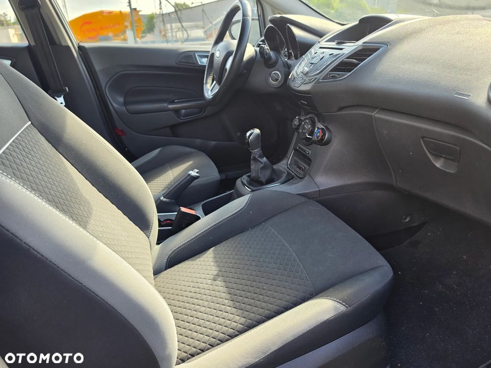 Ford Fiesta - 5