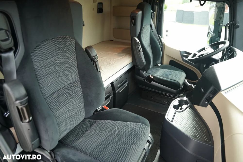 Mercedes-Benz ACTROS 1848 / GIGA SPACE / EURO 6 - 35
