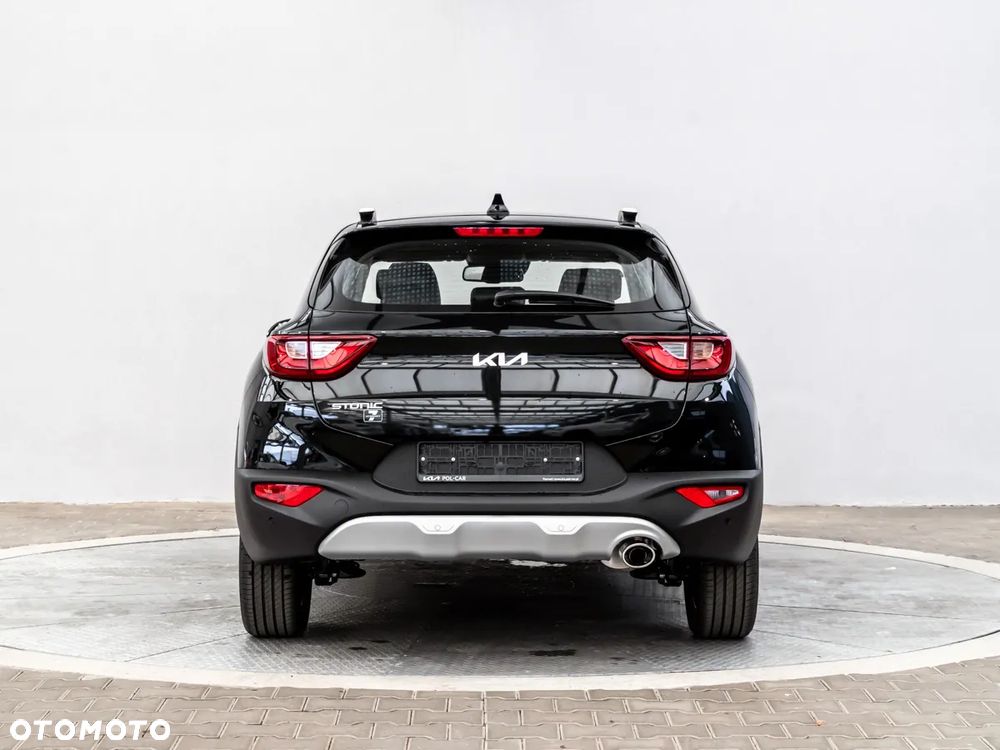 Kia Stonic 1.2 L - 4