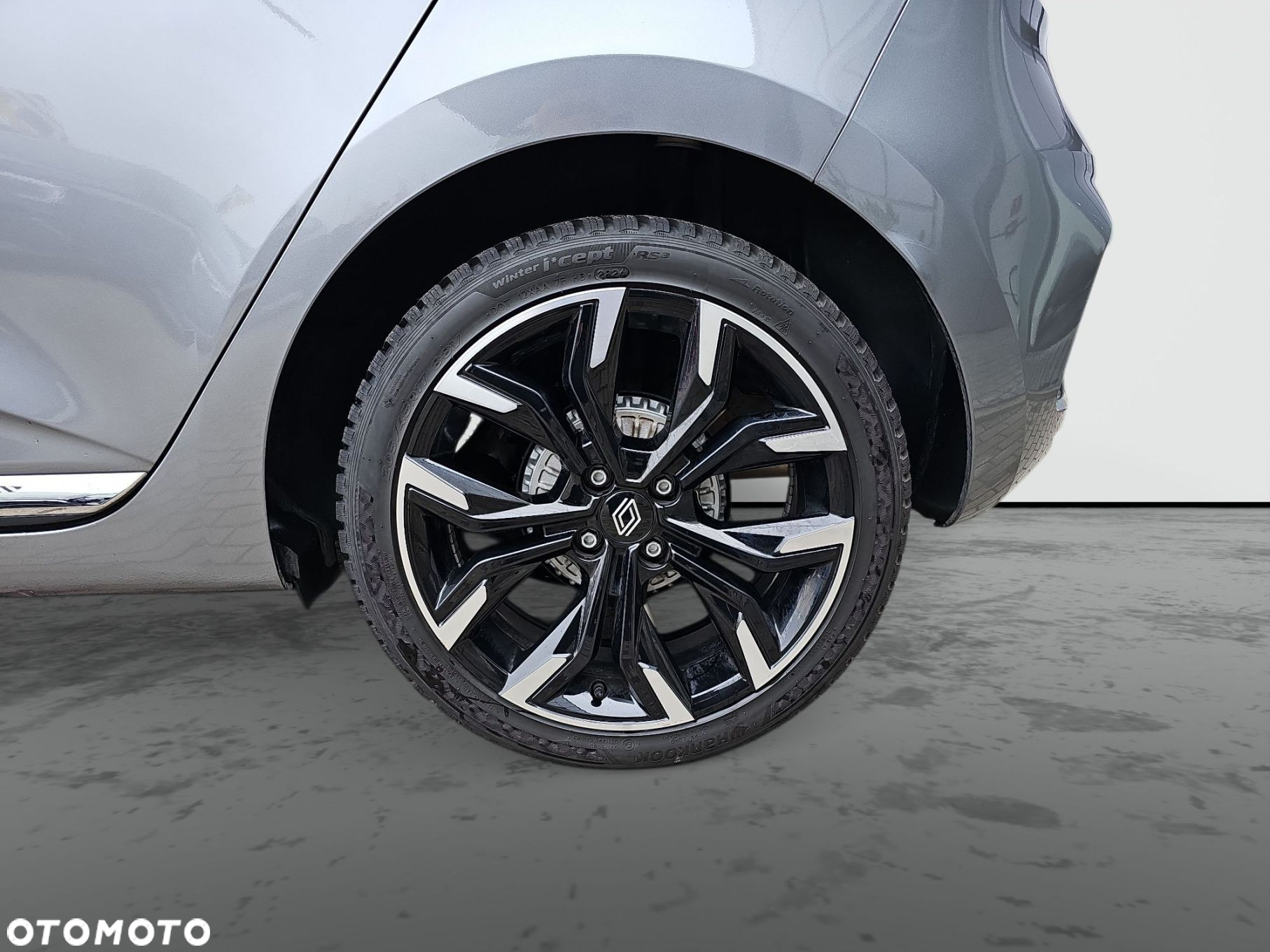 Renault Clio - 9
