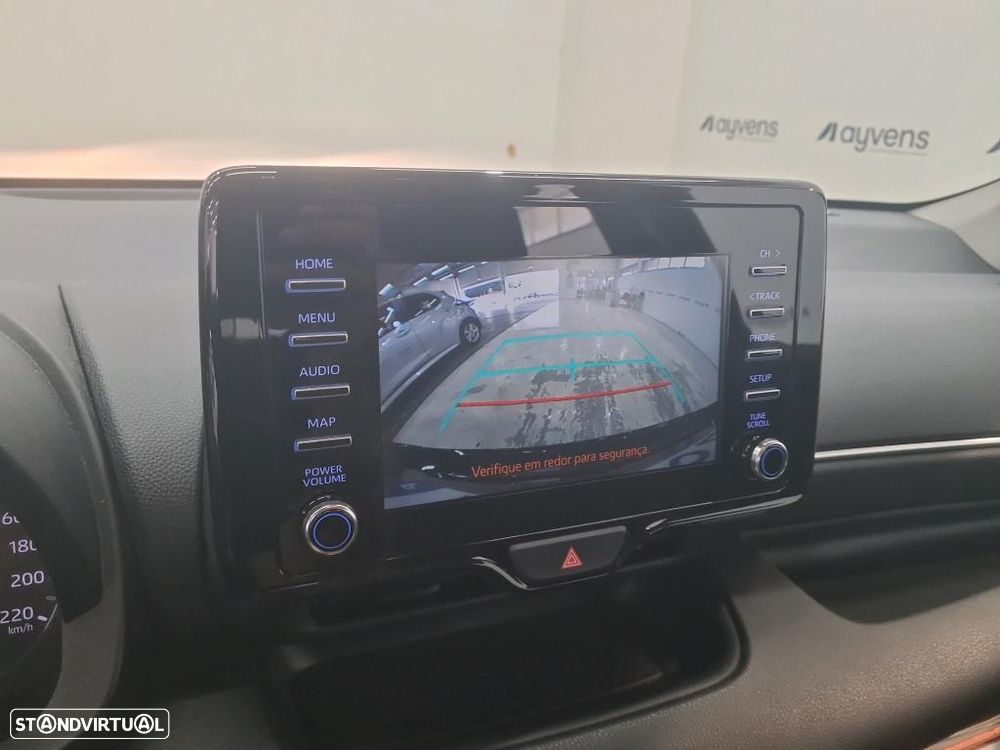 Toyota Yaris 1.5 HDF Comfort Plus - 8
