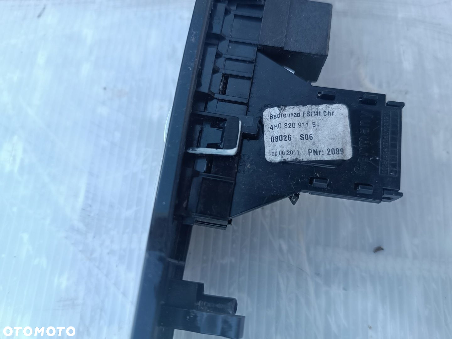 AUDI A8 D4 LISTWA DEKOR DESKI PRZEŁACZNIKI - 8