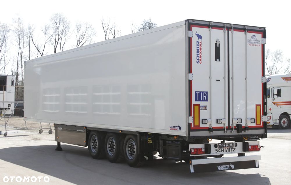 Schmitz Cargobull FP 60 V7 CARRIER VECTOR 1550 / JAK NOWA / ŚCIANA 7 CM / - 2