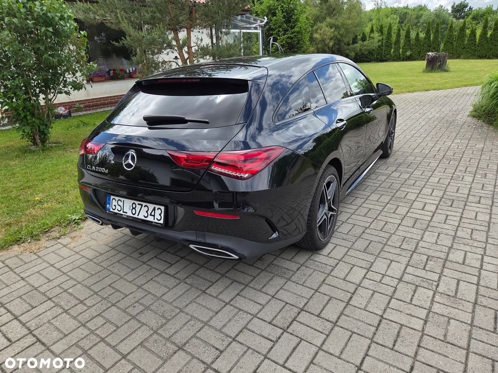 Mercedes-Benz CLA - 4