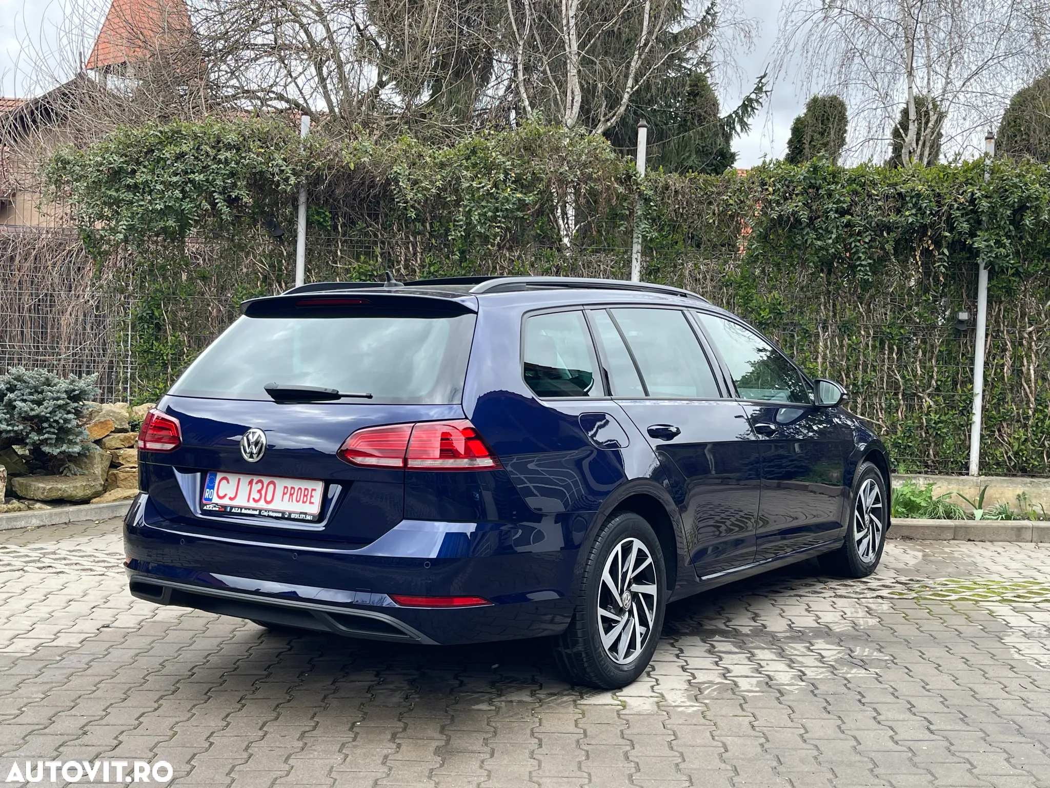 Volkswagen Golf 1.6 TDI Comfortline - 16