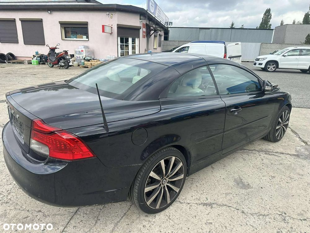 Volvo C70 2.0D Powershift Momentum - 6