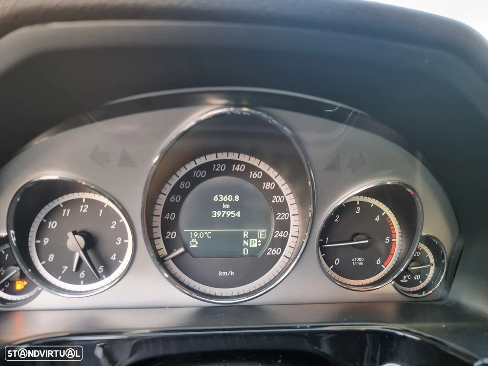 Mercedes-Benz E 250 CDI Avantgarde BE Auto. - 11
