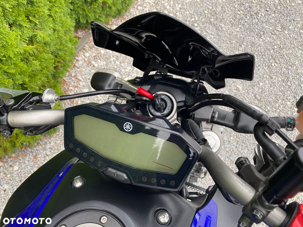 Yamaha MT - 33