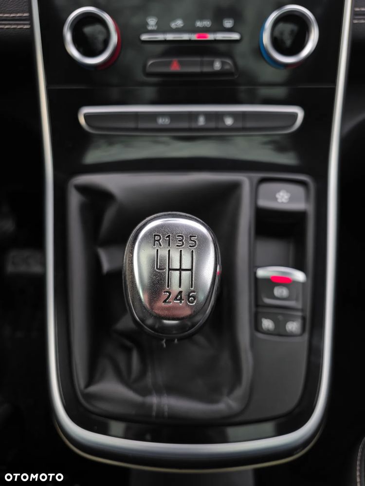 Renault Scenic 1.2 TCe Energy Bose EU6 - 23