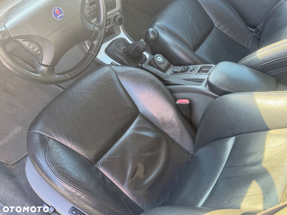 Saab 9-5 2.3TS Aero - 15