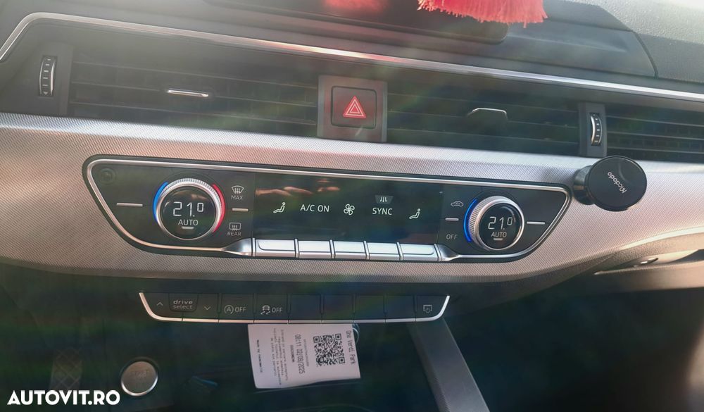 Audi A4 2.0 TDI S tronic - 9