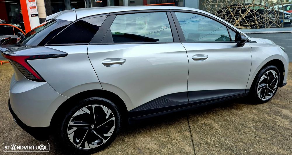 MG MG4 51 kWh Standard - 18