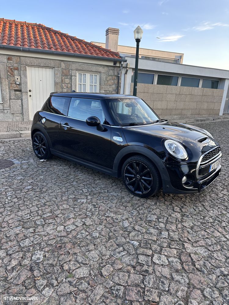 MINI 3 Portas - 3