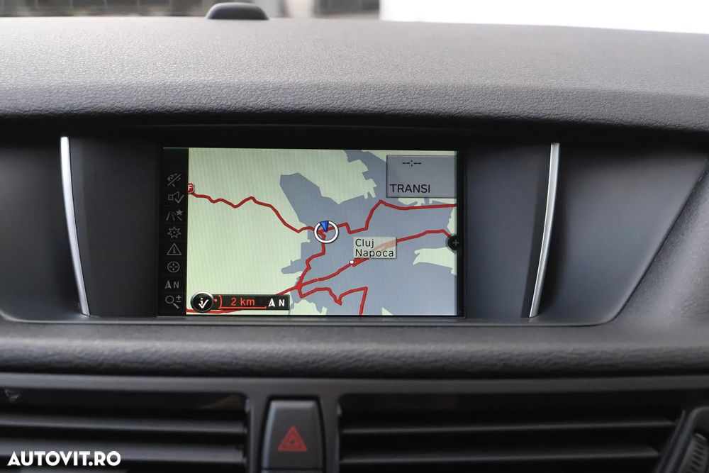 BMW X1 xDrive18d Aut. Sport Line - 12