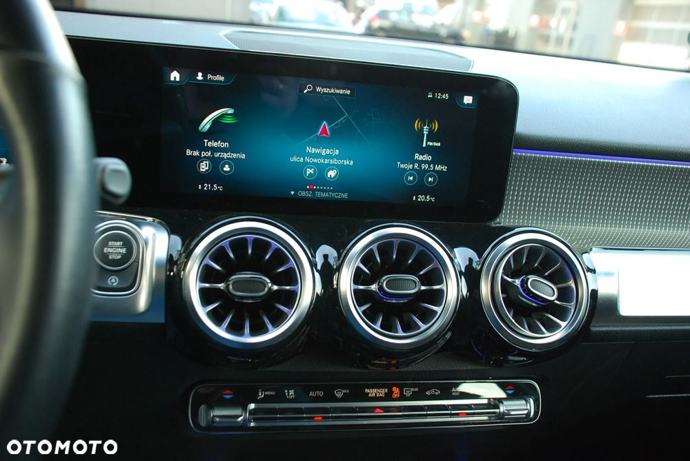 Mercedes-Benz GLB 200 d 8G-DCT Progressive - 25